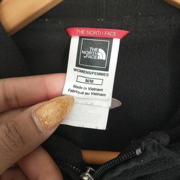 The North Face TKA 100 Masonic zip up black Hoodie - Picture 8 of 9